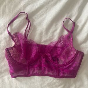 VS corset style bra